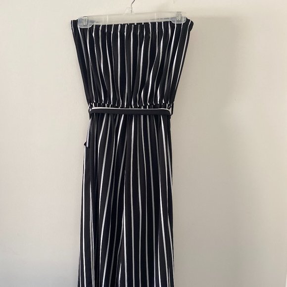 Strapless Black and White Jumpsuit with Tie Belt and Pockets - Picture 7 of 7